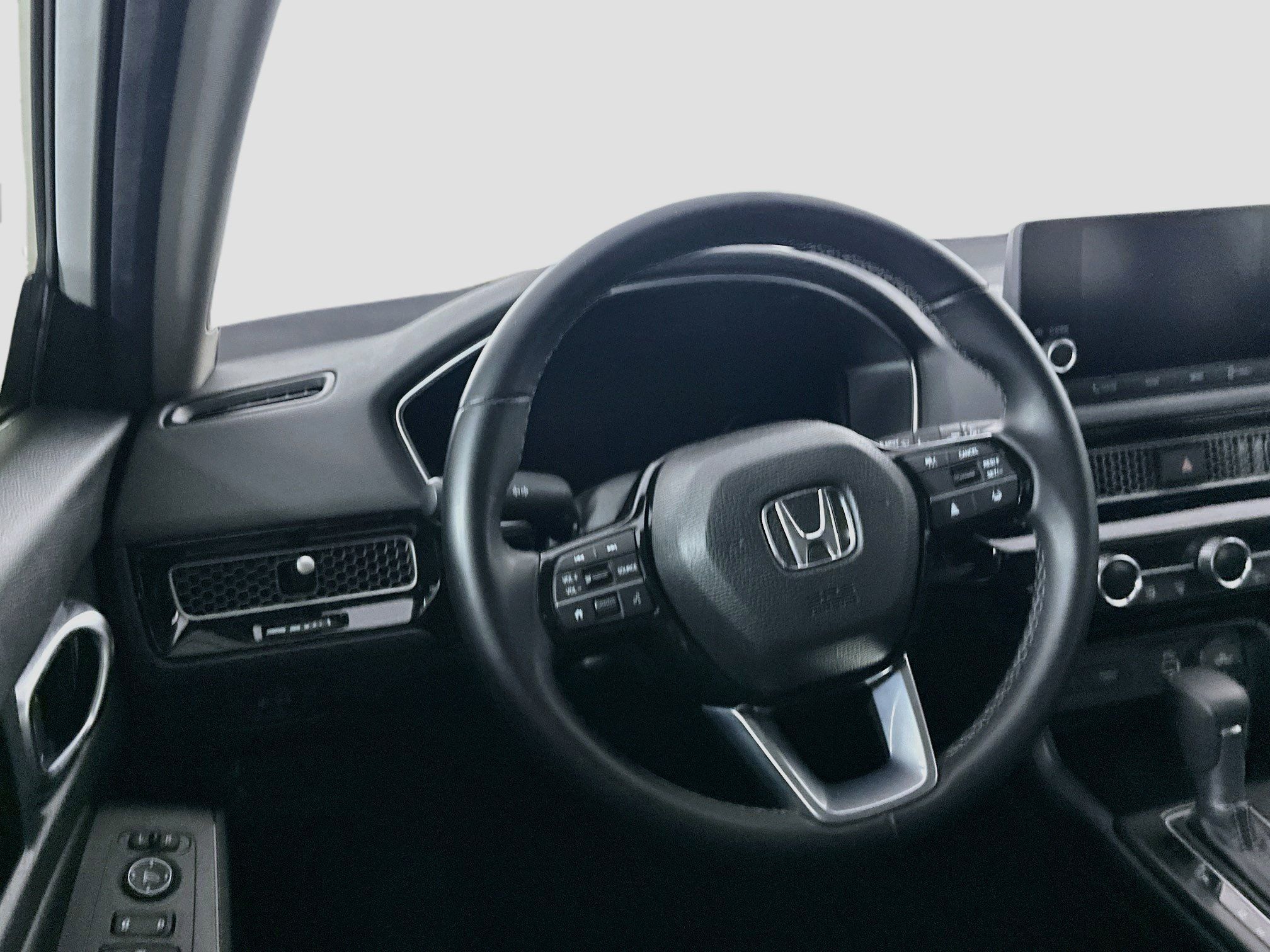Used 2024 Honda Civic EX-L image 18