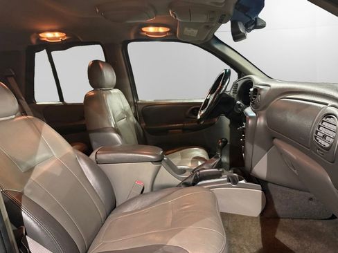 Used 2003 Chevrolet TrailBlazer LTZ image 13