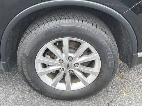 Used 2024 Dodge Durango SXT RWD image 17