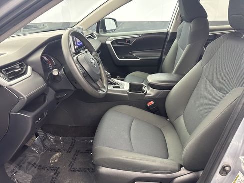Used 2024 Toyota RAV4 LE image 13