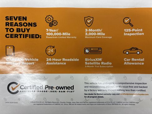 Used 2025 Jeep Wrangler Unlimited Rubicon AWD/4WD image 3