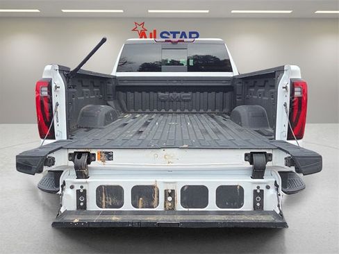 Used 2025 GMC Sierra 2500 Denali w/ Technology Package image 41