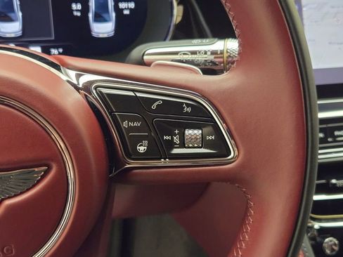 Certified 2023 Bentley Flying Spur V8 AWD/4WD image 34