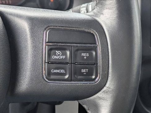 Used 2016 Jeep Patriot High Altitude AWD/4WD image 12