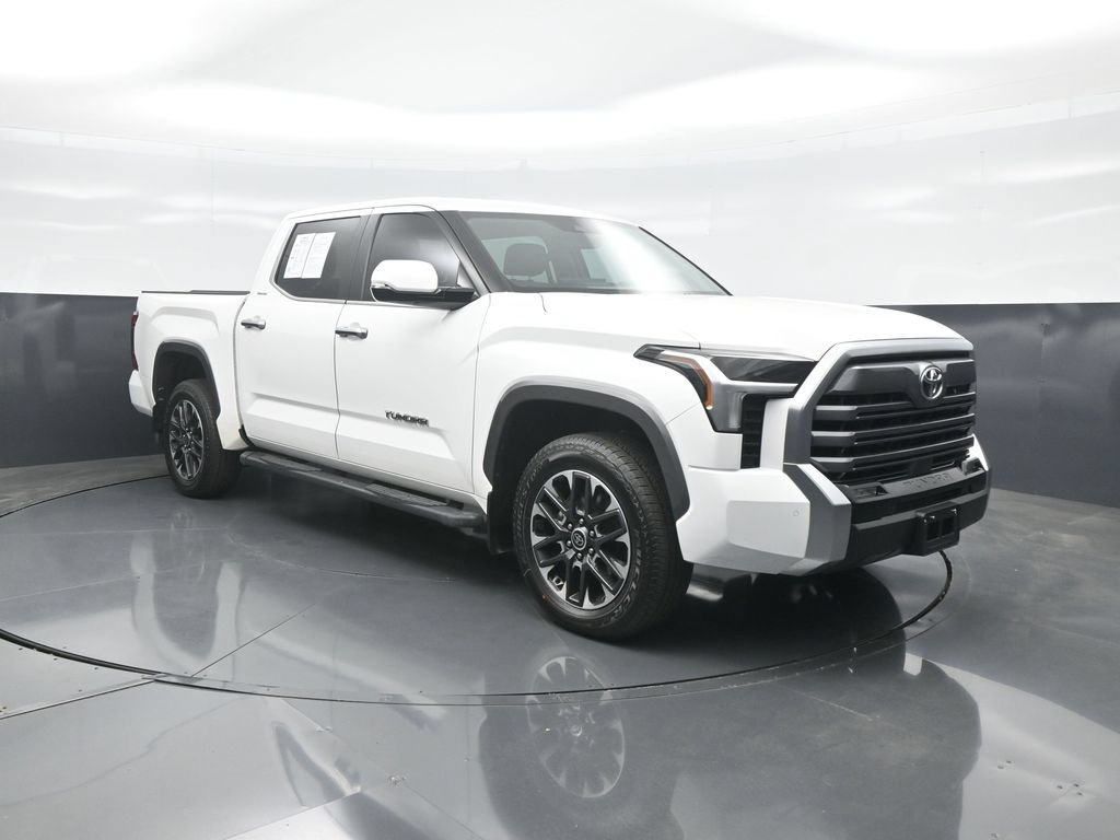 Used 2024 Toyota Tundra Limited w/ Power Package AWD/4WD image 1