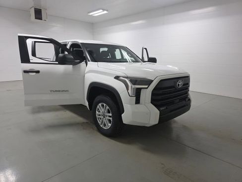 New 2026 Toyota Tundra SR5 AWD/4WD image 8