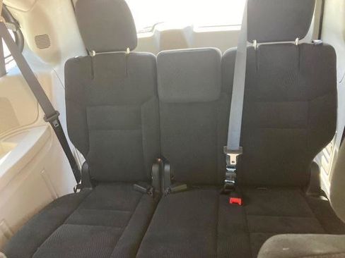 Used 2016 Dodge Grand Caravan SE w/ Quick Order Package 29E SE FWD image 31