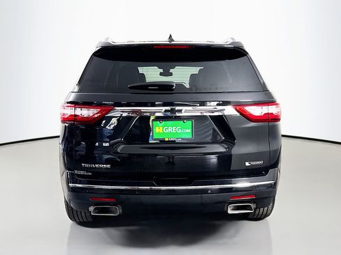 Used 2018 Chevrolet Traverse Premier w/ Driver Confidence II Package FWD image 8