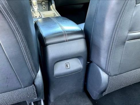 Used 2023 Nissan Sentra SR w/ SR Premium Package FWD image 10