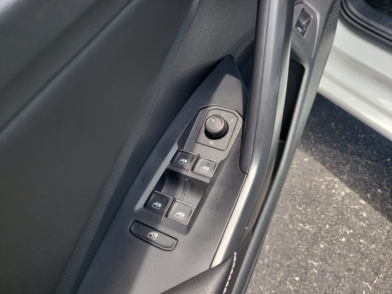 Certified 2026 Volkswagen Jetta Sport FWD image 13