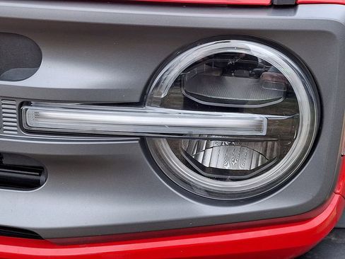 Used 2021 Ford Bronco Big Bend image 9