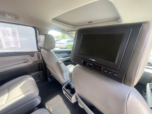 Used 2019 Honda Odyssey EX-L image 16