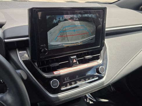 Used 2025 Toyota Corolla SE FWD image 21