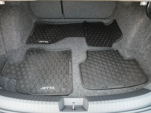Used 2026 Volkswagen Jetta S FWD image 18