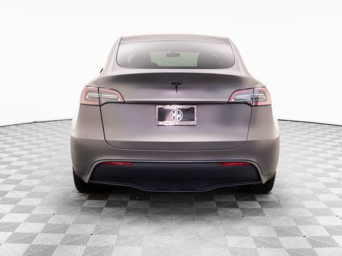 Used 2023 Tesla Model Y Long Range image 4