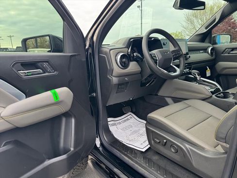 New 2026 Chevrolet Colorado ZR2 AWD/4WD image 11