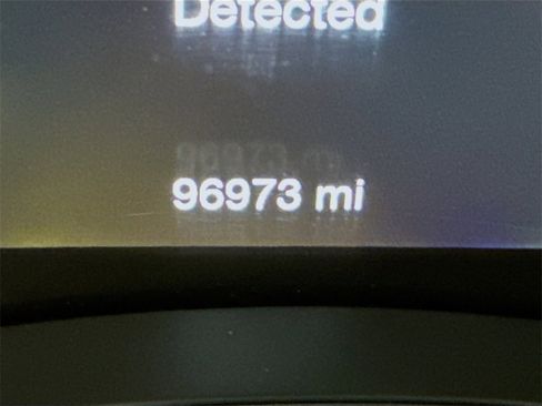 Used 2016 Dodge Durango Limited w/ Nav & Power Liftgate Group image 5