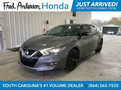 Used 2017 Nissan Maxima SR w/ Midnight Edition
