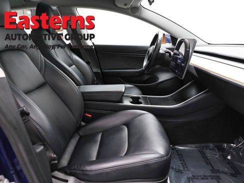 Used 2018 Tesla Model 3 Performance image 19