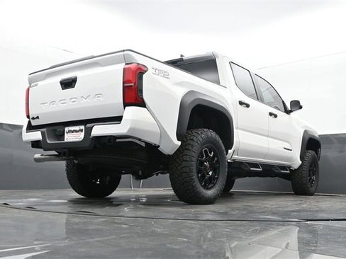 New 2025 Toyota Tacoma TRD Off-Road image 24