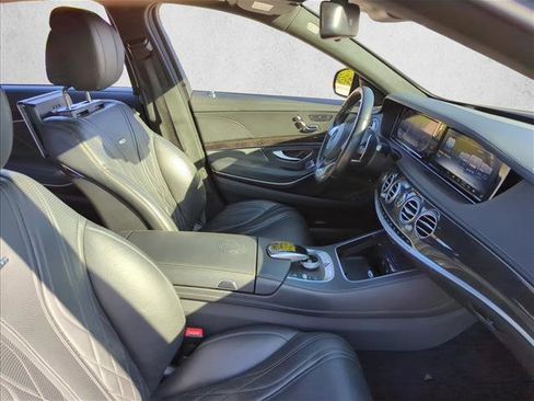 Used 2017 Mercedes-Benz S 63 AMG 4MATIC Sedan image 26