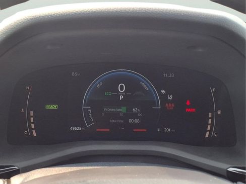 Used 2025 Toyota Camry LE FWD image 18