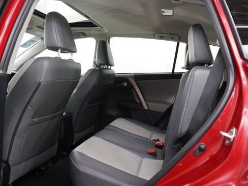 Used 2015 Toyota RAV4 Limited w/ Technology Package AWD/4WD image 18