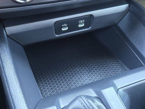 Used 2024 Honda Accord EX image 17