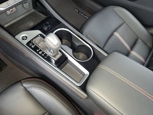 New 2025 Nissan Altima 2.5 SR image 16