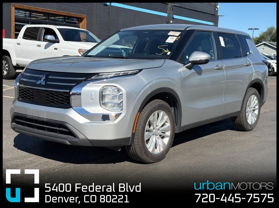 Used 2025 Mitsubishi Outlander ES AWD/4WD image 1