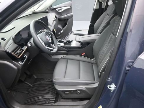 New 2026 Buick Envision Avenir image 10