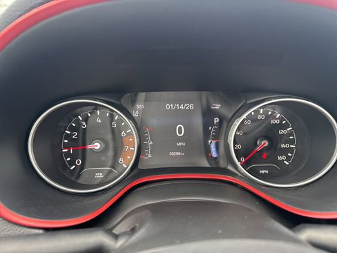 Used 2017 Jeep Compass Trailhawk image 28