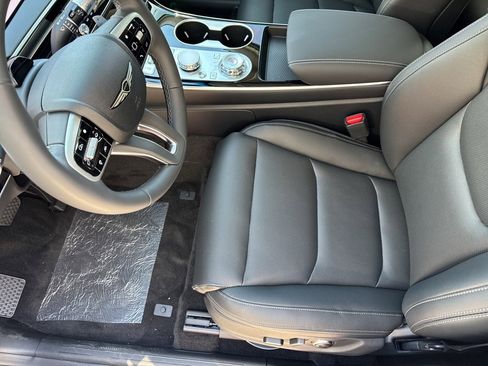 New 2026 Genesis GV70 2.5T image 12