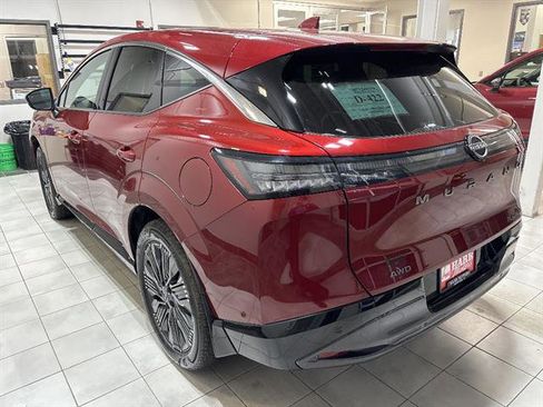 Used 2025 Nissan Murano Platinum w/ Cargo Package AWD/4WD image 2