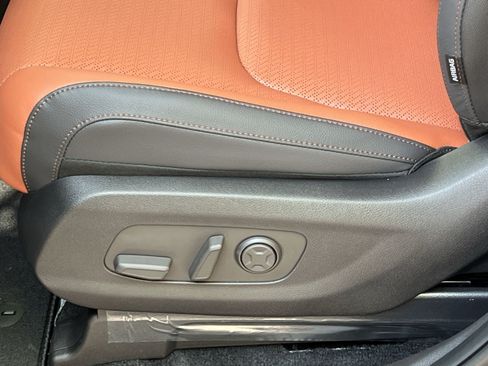 New 2026 Kia Carnival SX Prestige FWD image 19