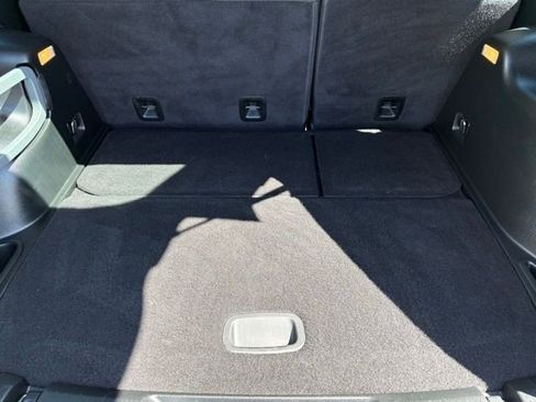 Used 2017 Jeep Cherokee Sport FWD image 14