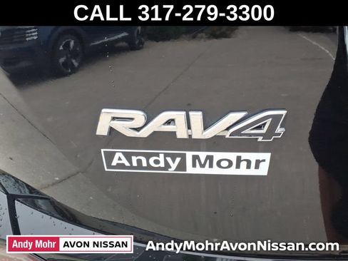 Used 2016 Toyota RAV4 LE FWD image 12
