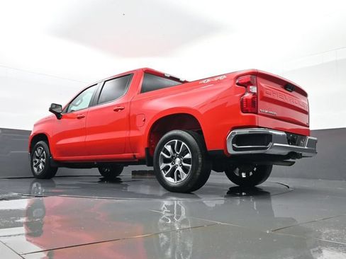 Used 2023 Chevrolet Silverado 1500 LT AWD/4WD image 23