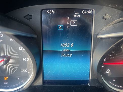 Used 2019 Mercedes-Benz C 300 4MATIC Sedan image 6