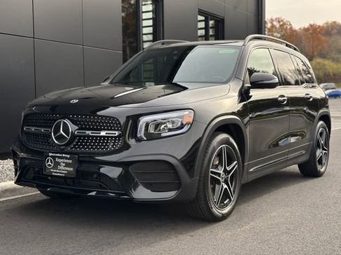 Certified 2021 Mercedes-Benz GLB 250 4MATIC image 23