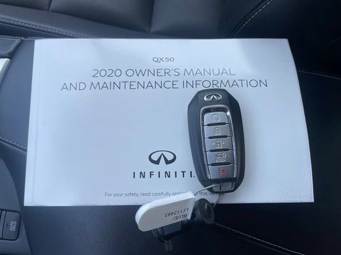 Used 2020 INFINITI QX50 Luxe w/ Navigation Package AWD/4WD image 39