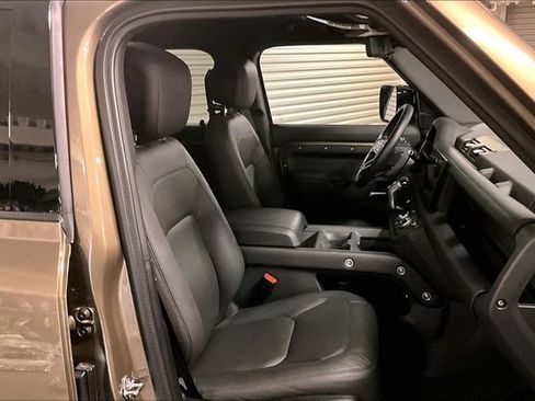 Certified 2025 Land Rover Defender 110 S AWD/4WD image 6
