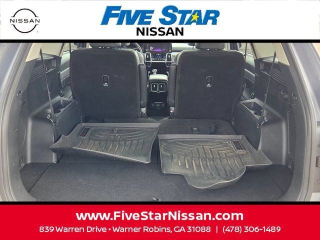 Used 2023 Kia Sorento SX AWD/4WD image 13