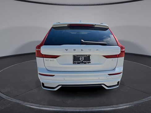 Used 2023 Volvo XC60 T8 Ultimate w/ Protection Package AWD/4WD image 29