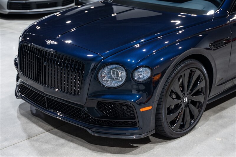 Used 2022 Bentley Flying Spur W12 AWD/4WD image 15