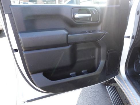 Used 2022 Chevrolet Silverado 2500 W/T w/ WT Convenience Package AWD/4WD image 16