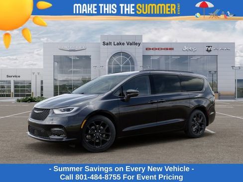 New 2026 Chrysler Pacifica Select w/ S Appearance Package FWD image 2