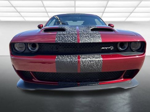Used 2019 Dodge Challenger SRT Hellcat image 11