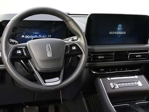 New 2026 Lincoln Aviator Reserve image 12