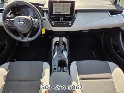 Used 2024 Toyota Corolla LE FWD image 12